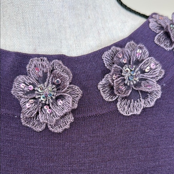 Judith Hart Petites Purple Floral Embroidered Neckline Silk Blend Sweater Top P - Picture 3 of 7